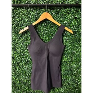 Knix LuxeLift Evolution Tank Top Size Smalll Black Removable Pads